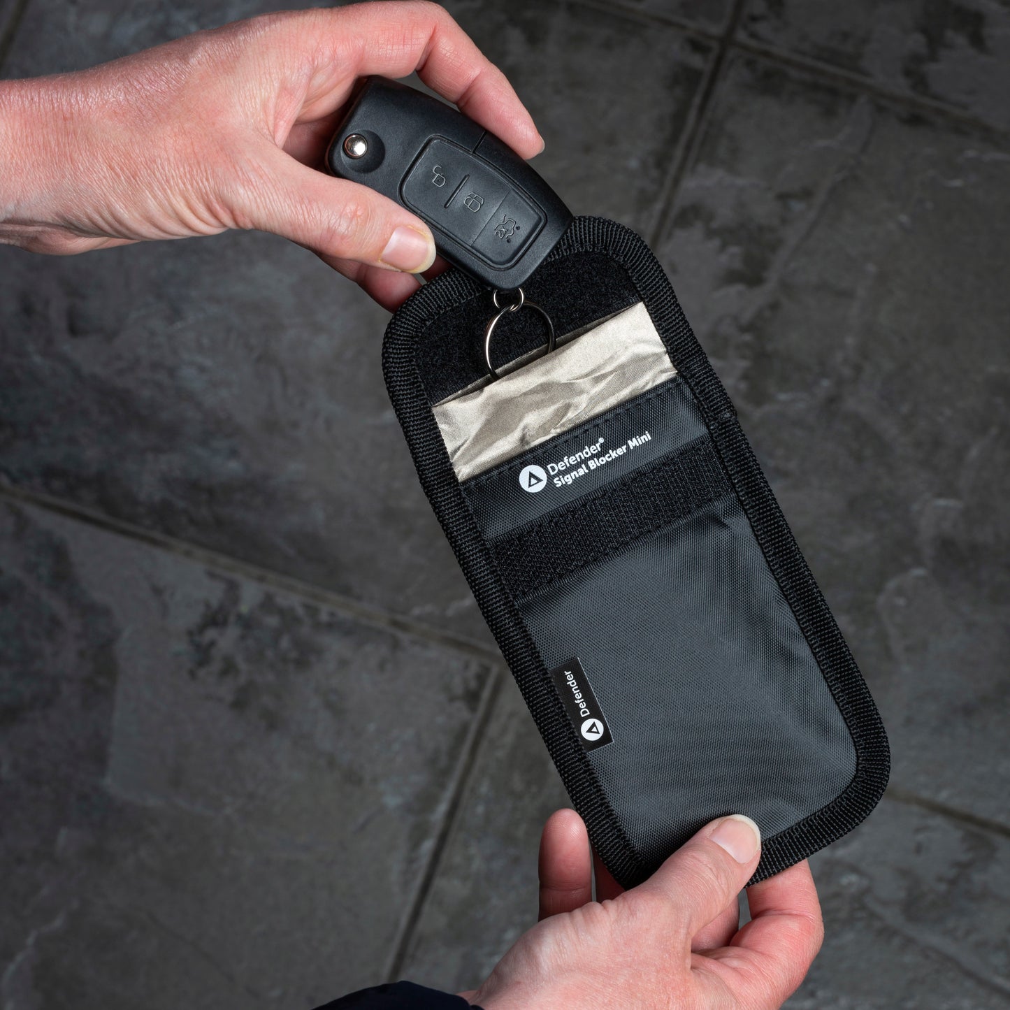 Defender Signal Blocker Mini